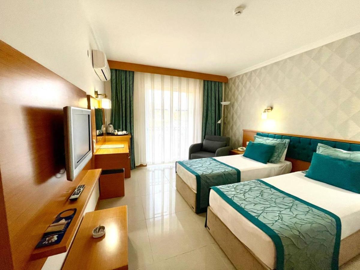 Green Forest Holiday Village Олудениз Экстерьер фото