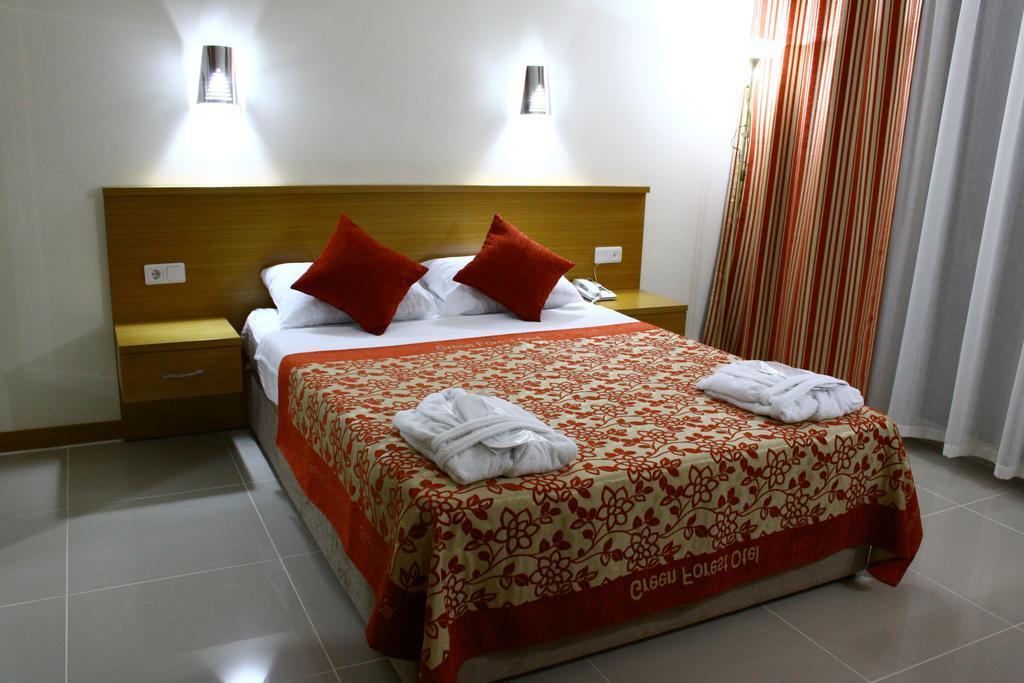 Green Forest Holiday Village Олудениз Экстерьер фото